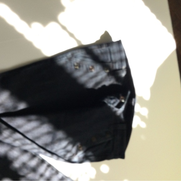 Old Navy Sailor Button Style Jeans Wide Leg (30) - Picture 3 of 4